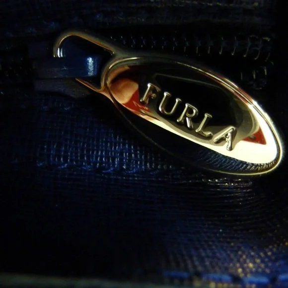 NEW FURLA Ink Blue Saffiano Leather Shopper Tote Bag Made in Italy - D-Light